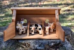 Drewart Small Cow Shed