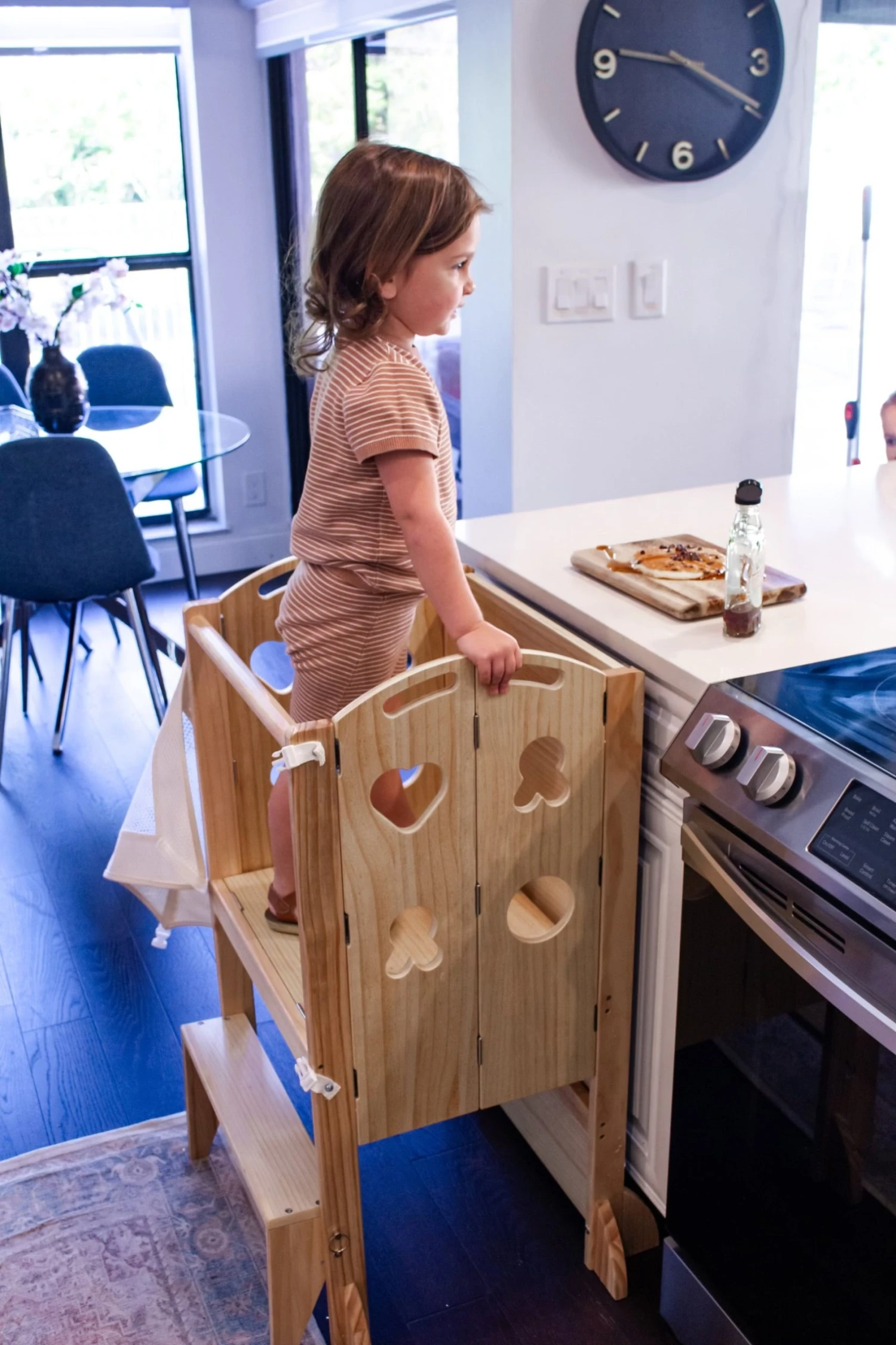 Laurel - 4 In 1 Foldable Kitchen Tower, Step Stool, Chalkboard And Slide - Image 4