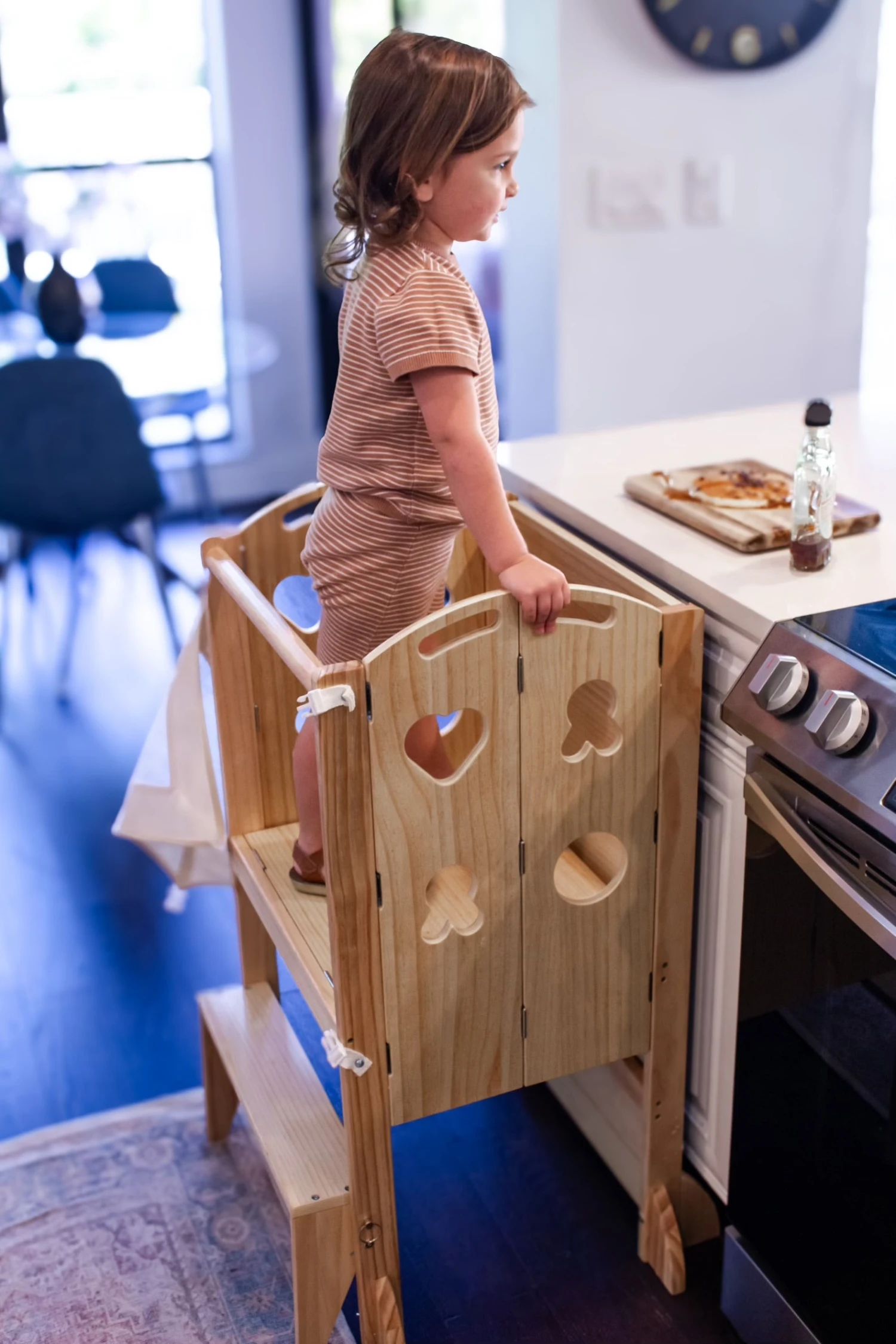 Laurel - 4 In 1 Foldable Kitchen Tower, Step Stool, Chalkboard And Slide - Image 7