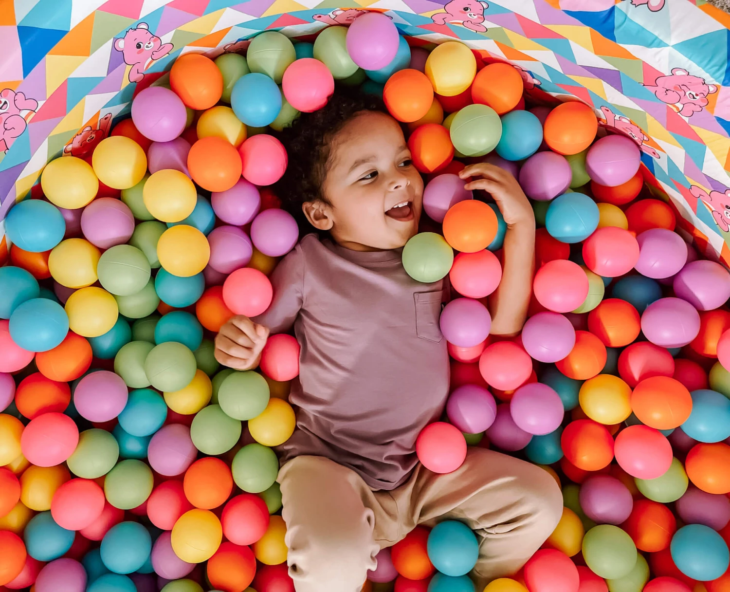 Care Bears⢠Little Ball Pit - Image 3
