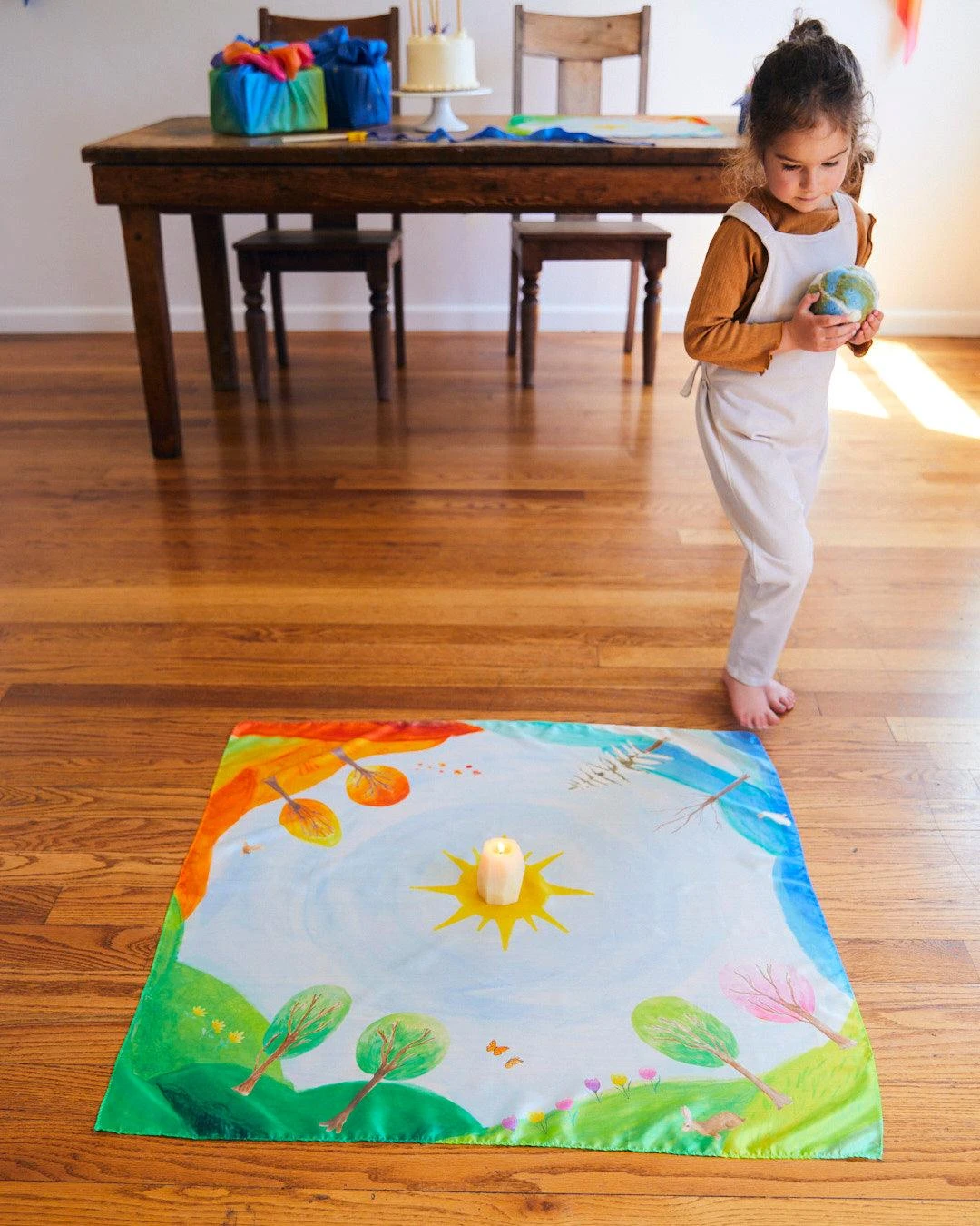 Around The Year Playsilk - Image 3