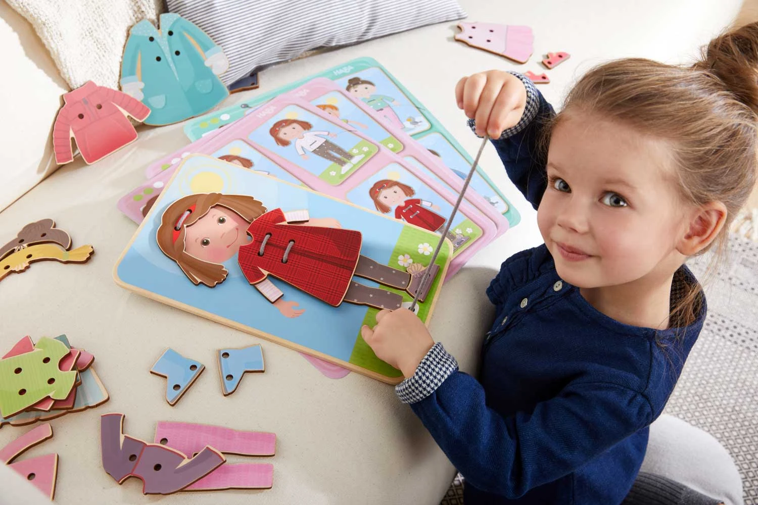 Dress Me Threading & Lacing Game - Image 7